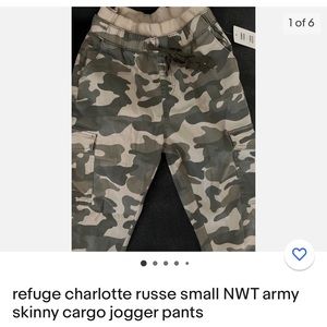 Brand new with tags refuge, woman’s Junior, small camo army pants cargo